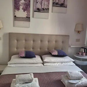 2* Hotel Castelfidardo